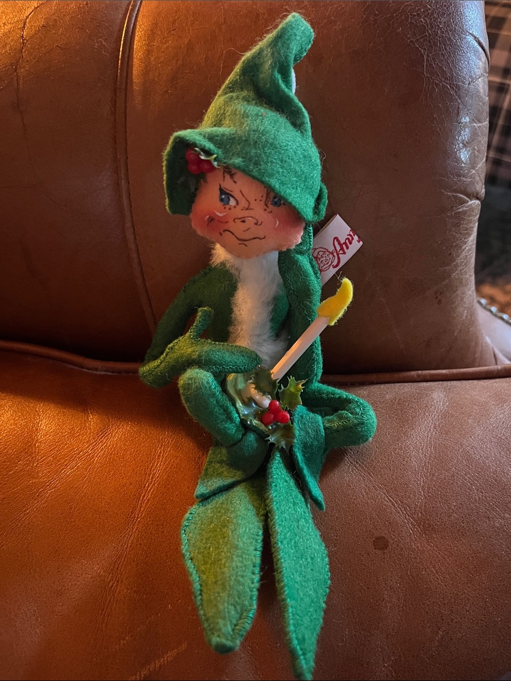 Annalee Green Felt Elf with Holly and Candle